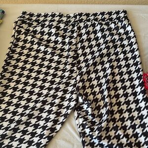 Black and White Houndstooth Pants
